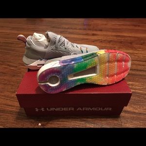 Women’s PRIDE Collection